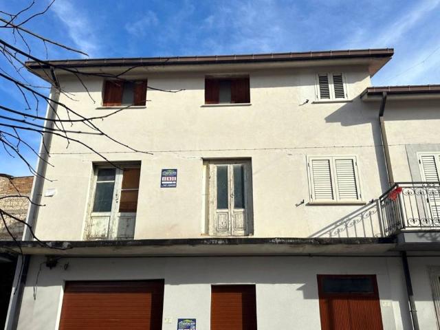 Appartamento in vendita a Roccamorice, Abruzzo