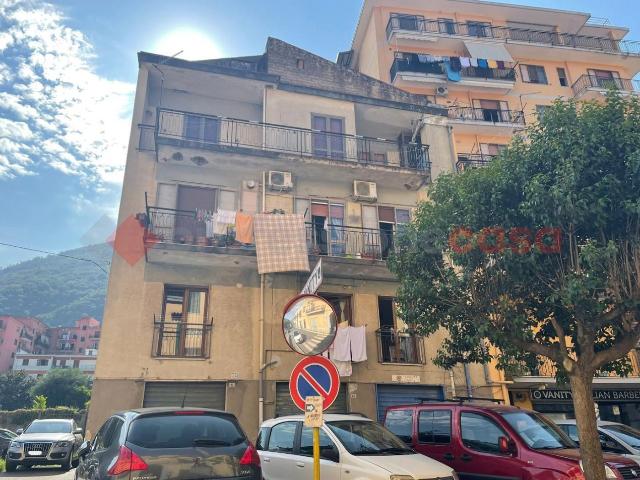 Appartamento in vendita a Roccapiemonte, Campania
