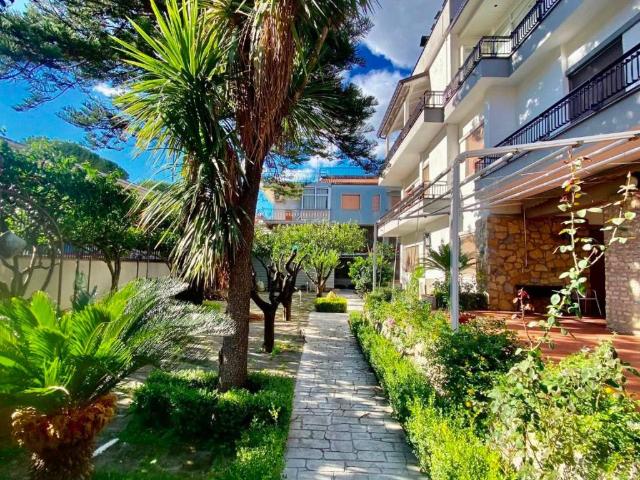 Appartamento in vendita a Roccapiemonte, Campania