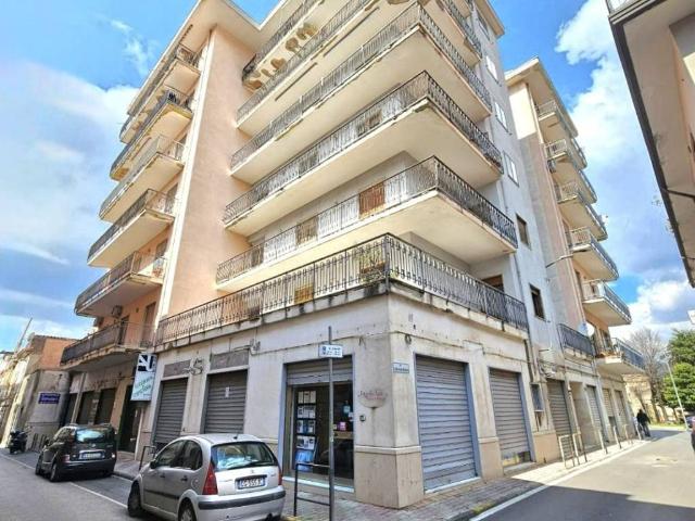 Appartamento in vendita a Roccapiemonte, Campania