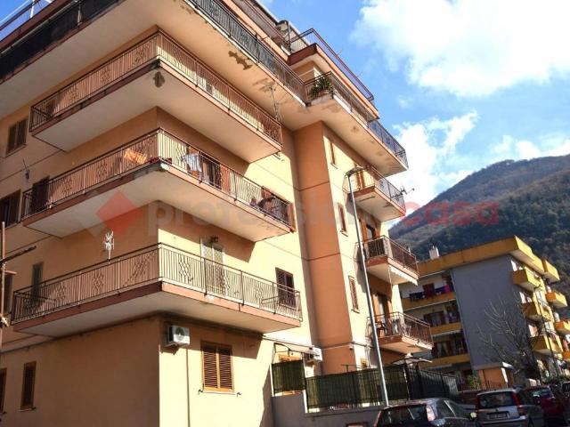 Appartamento in vendita a Roccapiemonte, Campania
