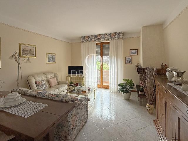 Appartamento in vendita a Roccastrada, Toscana