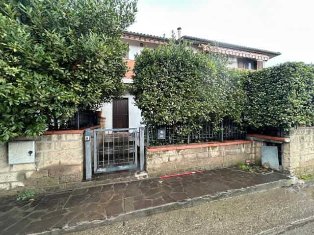 Villa Indipendente in vendita a Roccastrada, Toscana