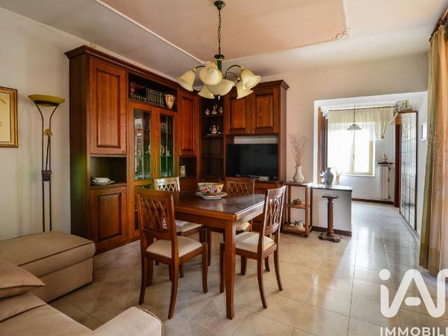 Villa Indipendente in vendita a Roccavignale