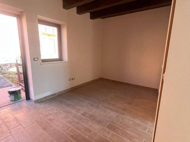 Appartamento in vendita a Rocchetta A Volturno, Molise