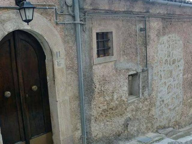 Appartamento in vendita a Rocchetta A Volturno, Molise