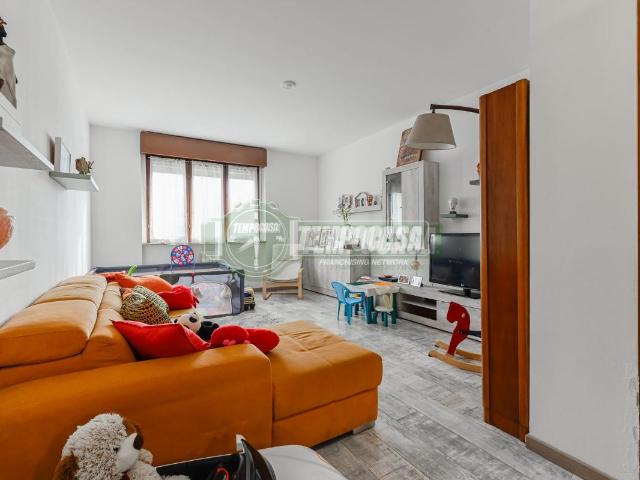 Appartamento in vendita a Rodano, Lombardia