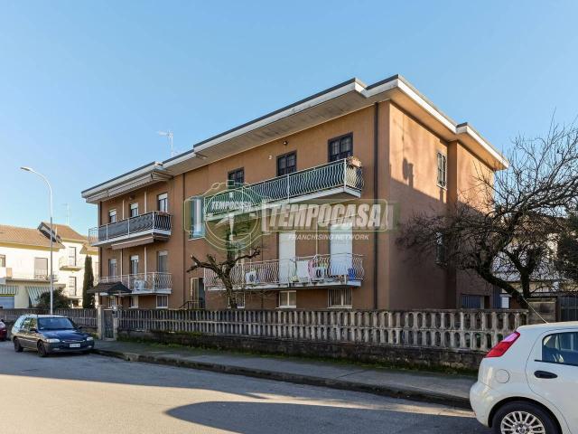 Appartamento in vendita a Rodano, Lombardia