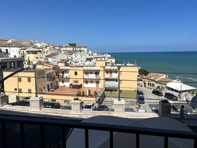Appartamento in vendita a Rodi Garganico, Foggia