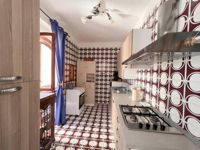 Appartamento in vendita a Foce Varano, Puglia