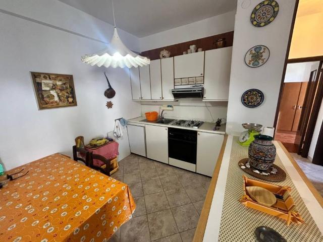 Appartamento in vendita a Rodi Garganico, Foggia