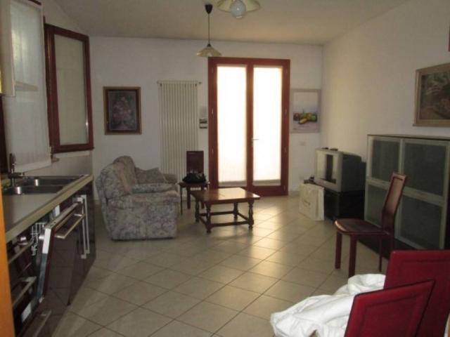 Villa Indipendente in vendita a Rodigo, Lombardia