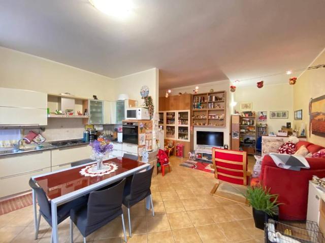 Appartamento in vendita a Rodigo, Lombardia