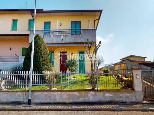 Appartamento in vendita a Rodigo, Lombardia