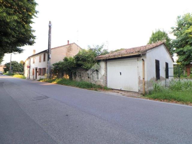 Villa Indipendente in vendita a Rodigo, Lombardia