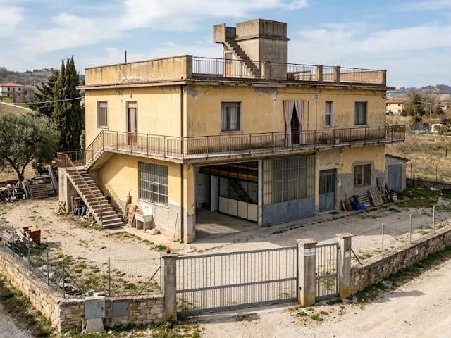 Appartamento in vendita a Giardini di Corcolle, Roma Capitale