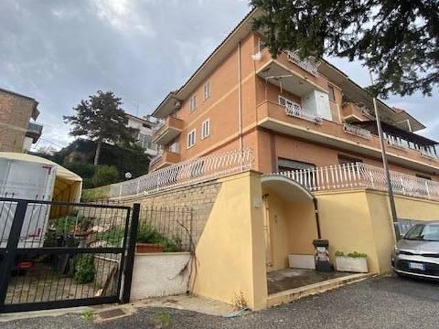 Appartamento in vendita a Roma Capitale, Lazio