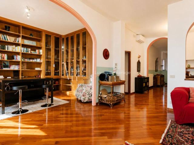 Appartamento in vendita a Prati, Roma