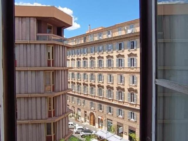 Appartamento in vendita a Municipio Roma I, Roma Capitale