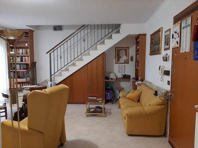 Appartamento in vendita a Municipio Roma VII, Roma Capitale