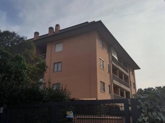 Appartamento in vendita a Osteria del Curato, Roma Capitale