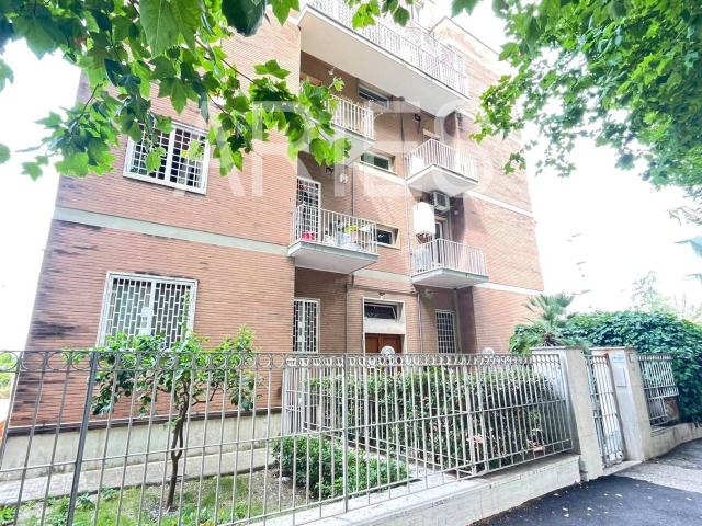 Appartamento in vendita a Lido di Ostia, Roma Capitale