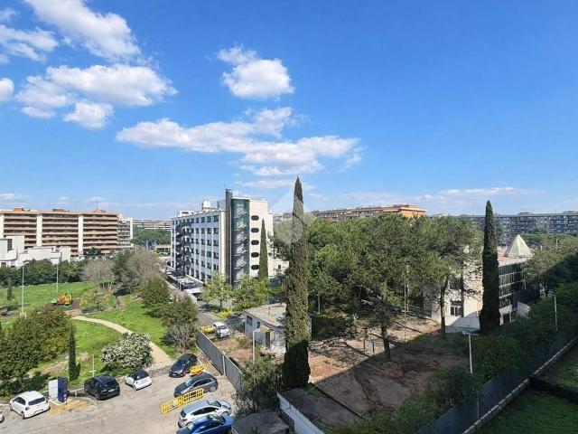 Appartamento in vendita a Municipio Roma VII, Roma Capitale