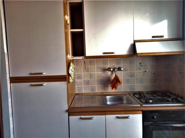 Appartamento in vendita a Spinaceto, Roma Capitale