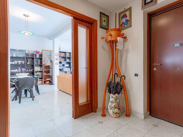 Appartamento in vendita a Lido di Ostia, Roma Capitale