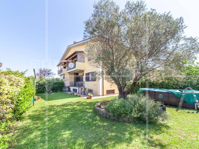 Appartamento in vendita a Monte Migliore, Roma Capitale