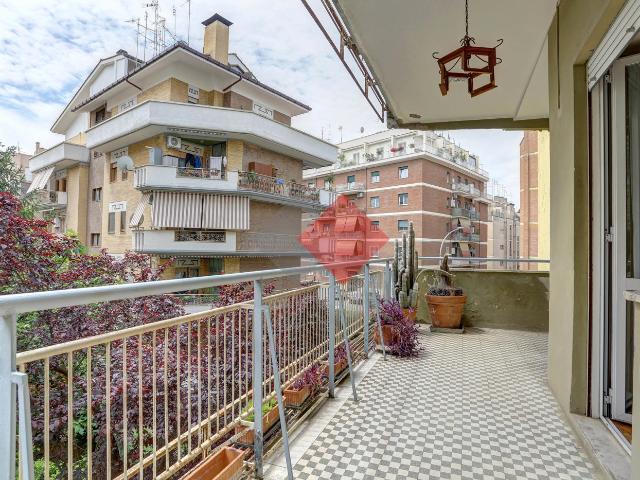 Appartamento in vendita a Municipio Roma III, Roma Capitale