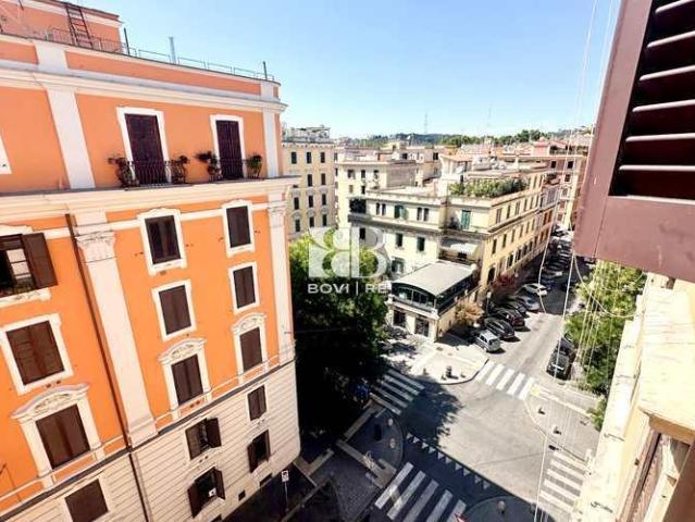 Appartamento in vendita a Municipio Roma I, Roma Capitale