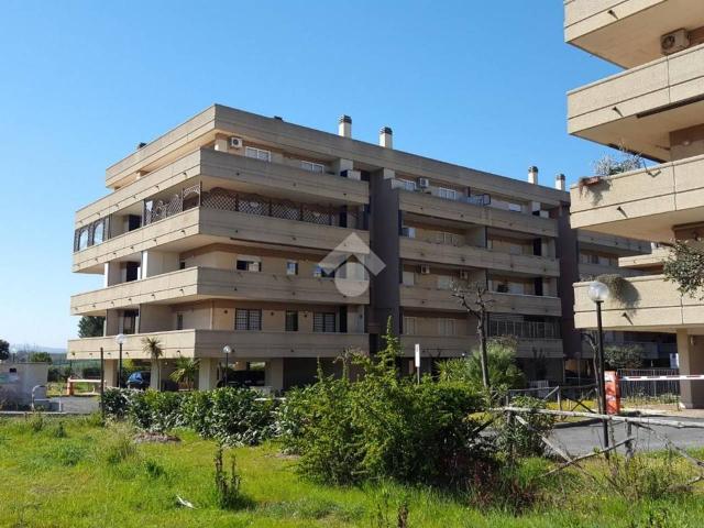 Appartamento in vendita a Prato Fiorito, Roma Capitale