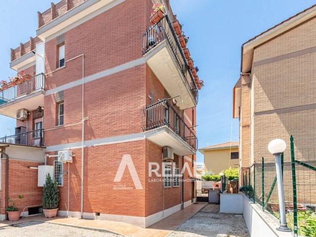 Appartamento in vendita a Madonnetta, Roma Capitale