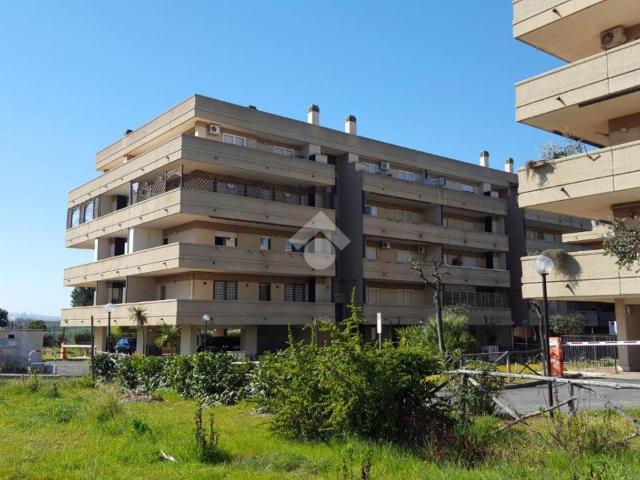 Appartamento in vendita a Prato Fiorito, Roma Capitale