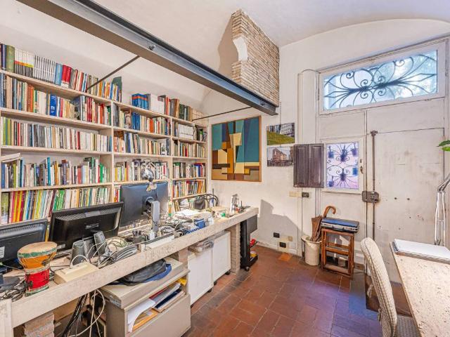 Appartamento in vendita a Regola, Roma