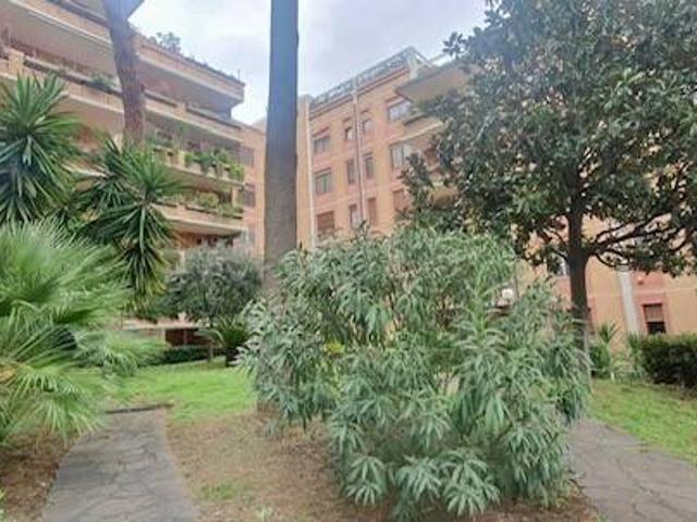 Appartamento in vendita a Municipio Roma VIII, Roma Capitale