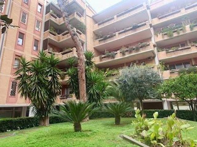 Appartamento in vendita a Municipio Roma VIII, Roma Capitale