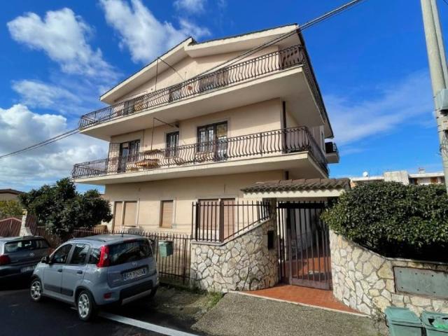 Appartamento in vendita a Corcolle, Roma Capitale