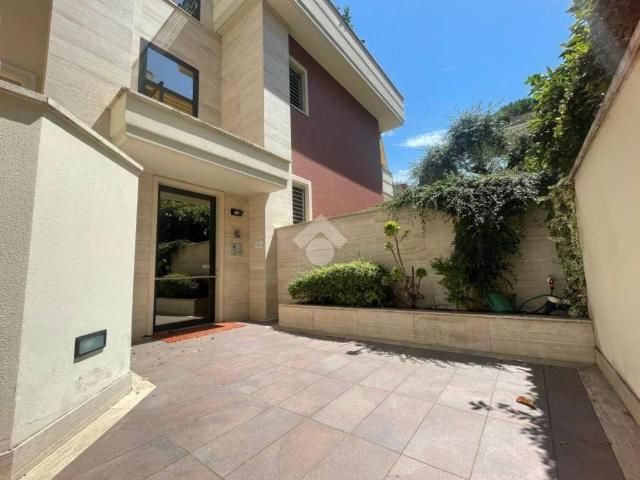 Attico in vendita a Primavalle, Roma