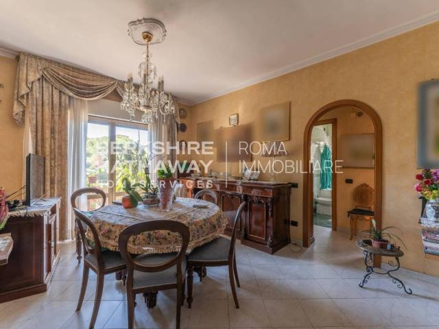 Appartamento in vendita a Mostacciano, Roma Capitale