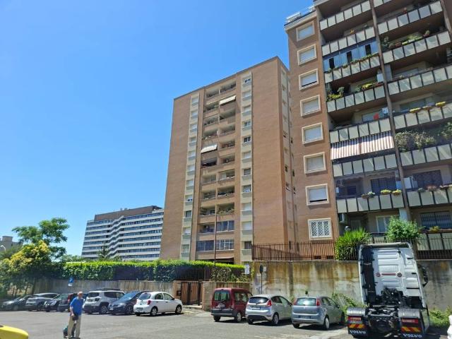 Appartamento in vendita a Municipio Roma III, Roma Capitale
