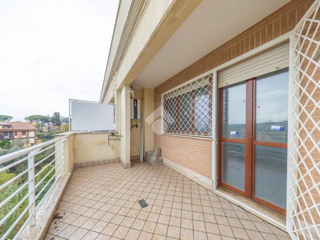 Appartamento in vendita a Castelverde, Roma Capitale