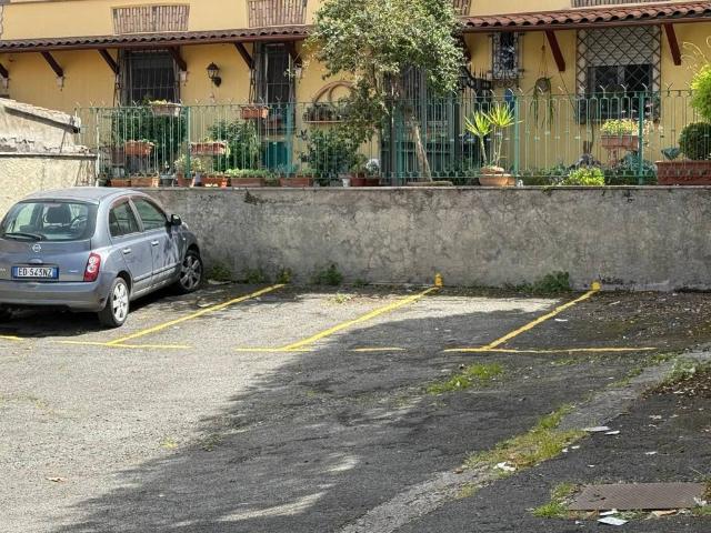 Appartamento in vendita a La Rustica, Roma