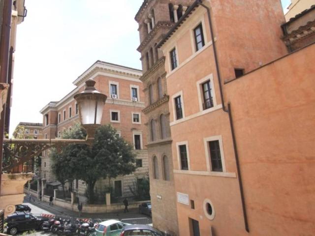 Appartamento in vendita a Municipio Roma I, Roma Capitale