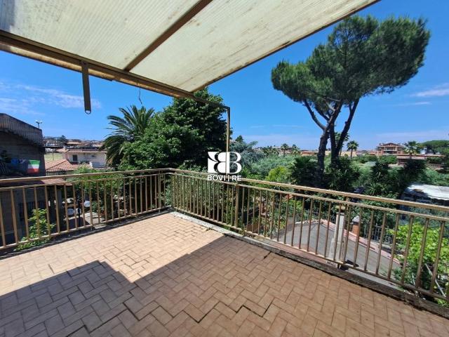 Appartamento in vendita a Morena, Roma