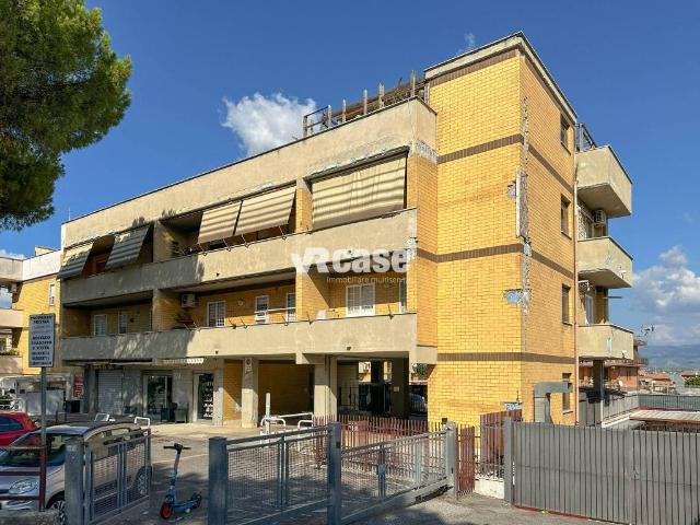 Appartamento in vendita a Finocchio, Roma