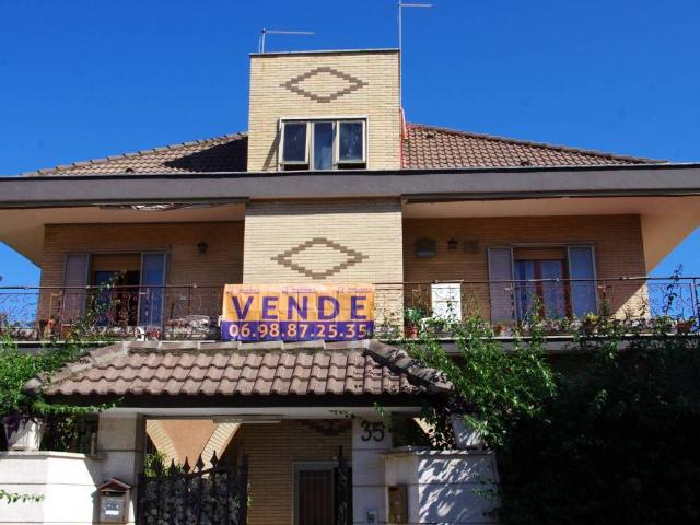 Appartamento in vendita a Municipio Roma VII, Roma Capitale