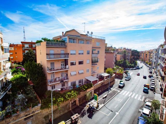 Appartamento in vendita a Balduina, Roma