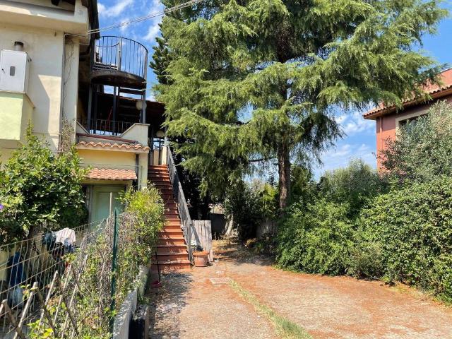 Appartamento in vendita a San Giorgio di Acilia, Roma Capitale